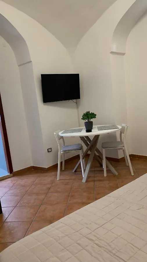 Apartment Suite Caracciolo 315 Naples